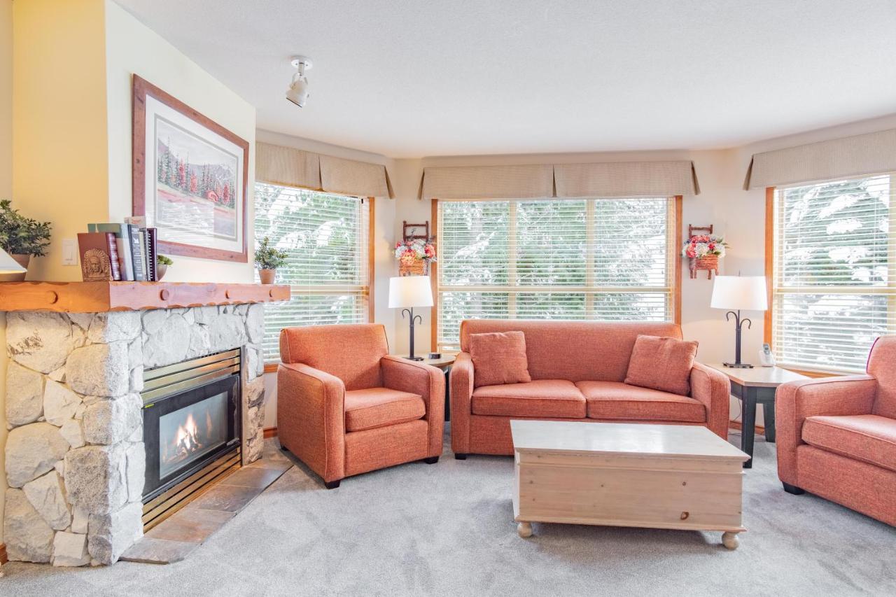 The Best Ski In Ski Out Two Bedroom Condo At Aspens Whistler Zewnętrze zdjęcie