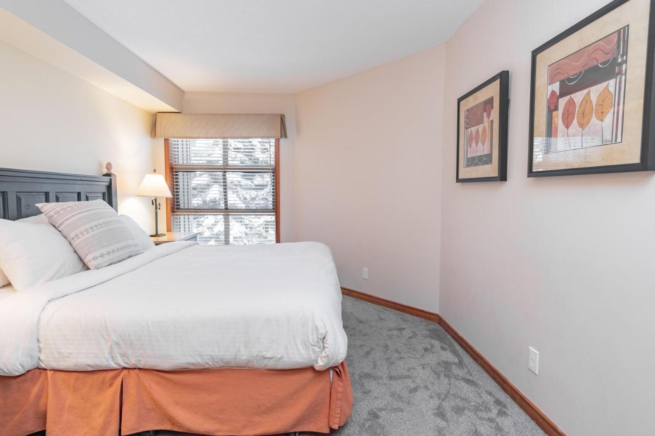 The Best Ski In Ski Out Two Bedroom Condo At Aspens Whistler Zewnętrze zdjęcie