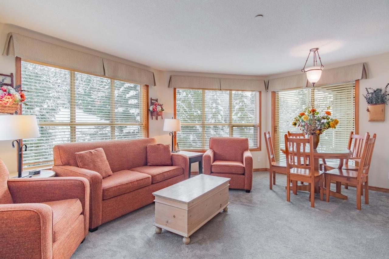 The Best Ski In Ski Out Two Bedroom Condo At Aspens Whistler Zewnętrze zdjęcie